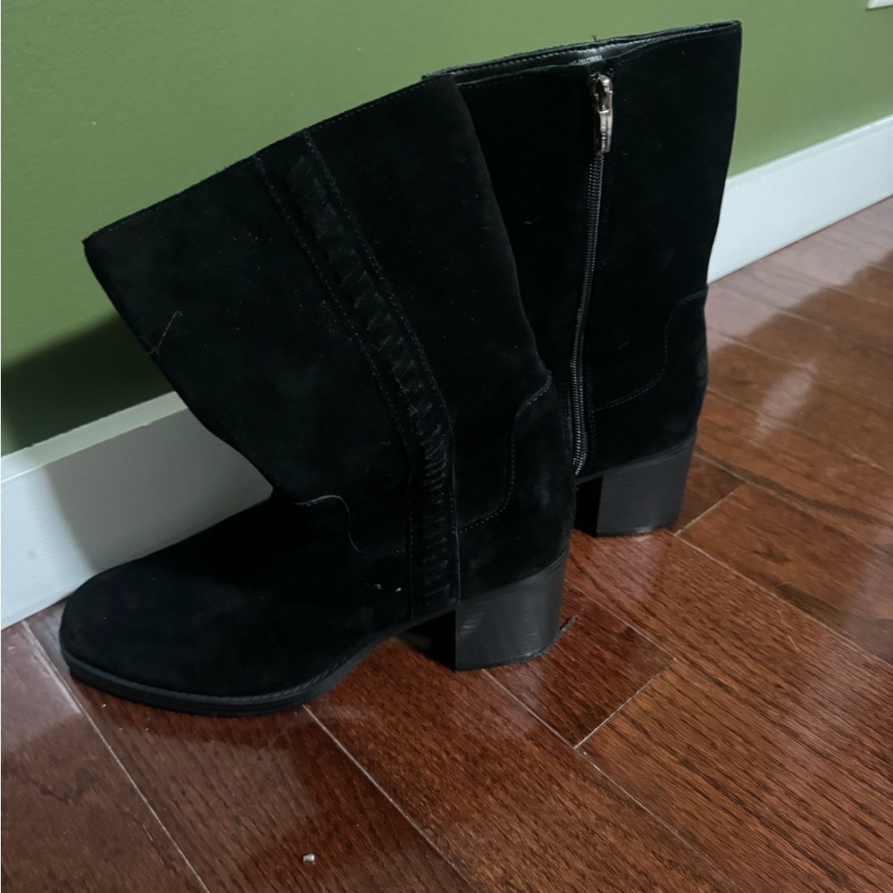 Vince Camino Suede Black MidCalf Boot Size 9